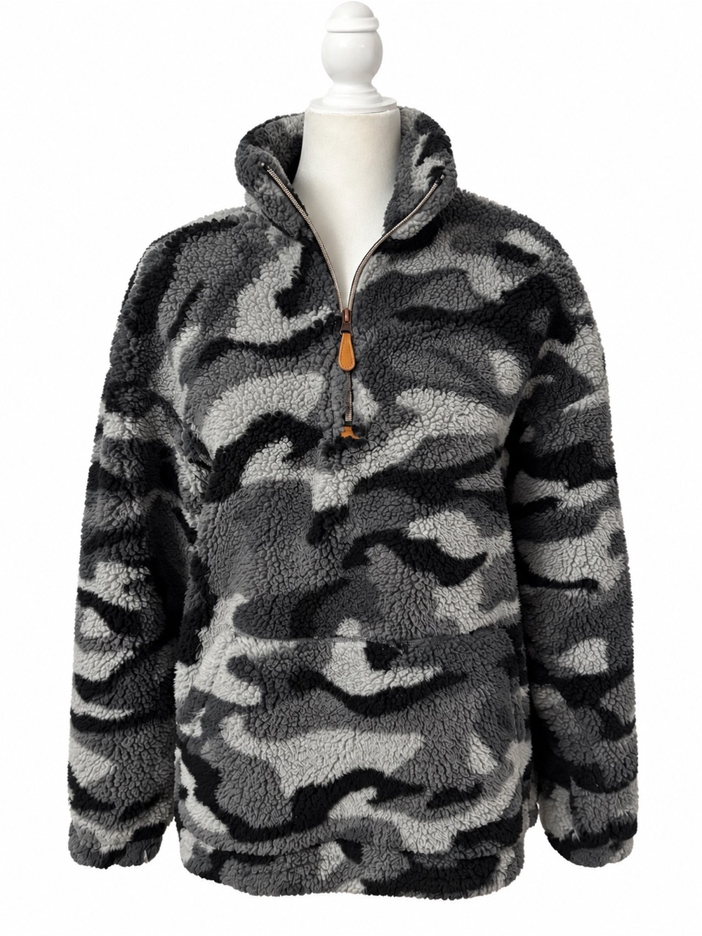 Kat McRae M Gray Black Camo Sherpa Quarter Zip Pullover